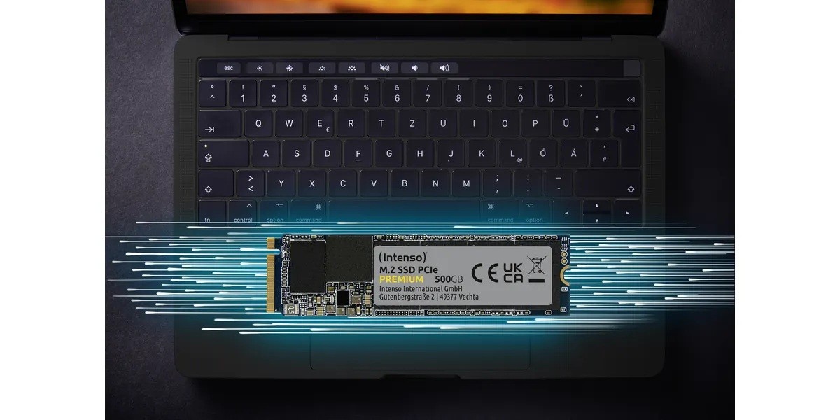 Alternative view of SSD Intenso M.2  PCIe Premium 2TB Gen.3x4 NVME 1.3